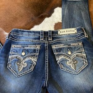 Worn once, Rock Revival